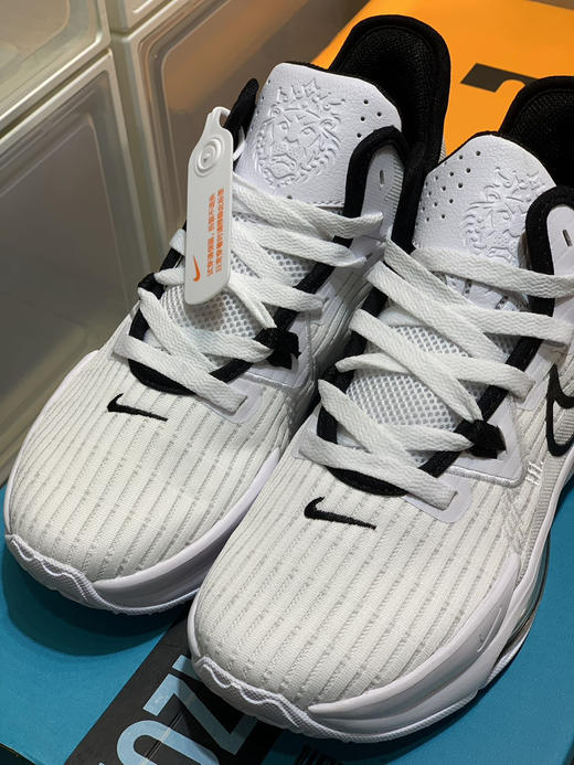 春季特惠💰420 Nk LeBron Witness 6EP 詹姆斯男子实战篮球鞋 商品图5