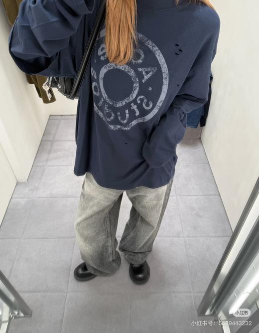 一店d  𝐀𝐜𝐧𝐞新大爆款🔥𝟐𝟔早春系列破洞假两件长袖T恤➕短袖
太有街头流浪感了，宽松落肩的os剪裁超级松弛 商品图6