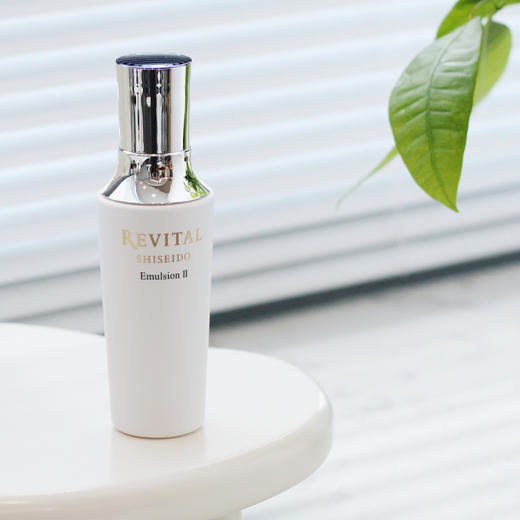 【特卖】REVITAL 悦薇 精华乳II号（滋润型） 130mL 资生堂旗下 日本进口 商品图4
