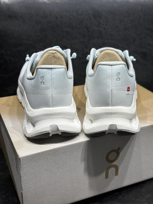 春季特惠💰320 欧版 出货 昂跑 tilt 海外楦头大脚掌 商品图2