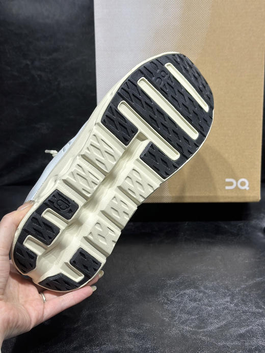 春季特惠💰320 欧版 出货 昂跑 tilt 海外楦头大脚掌 商品图5