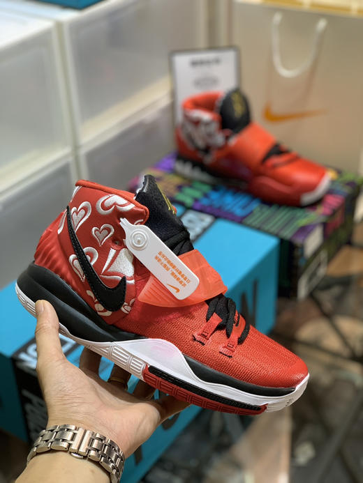 春季特惠💰420 Nk Kvrie 6 凯里·欧文6 实战篮球鞋 商品图0