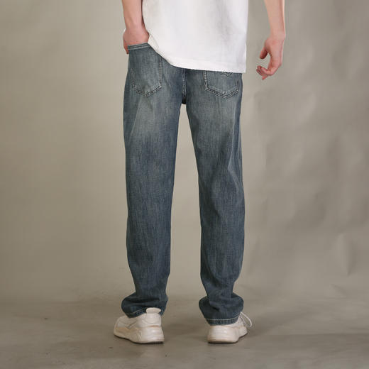 DRONKOO 2026 正常腰后口袋绣线压印字母四面弹中厚牛仔长裤 商品图4