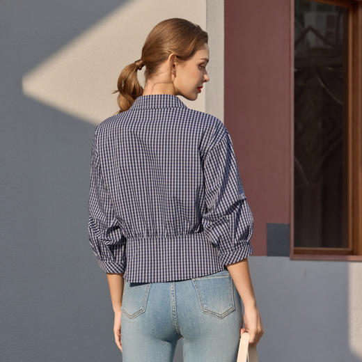 半身缘女装 春季翻领格子拼接假两件复古百搭衬衫261313M01040267 商品图4
