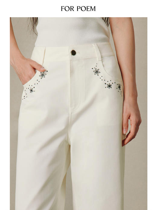 ForPoem 26/SS 原创设计口袋绣花牛仔九分裤 商品图3