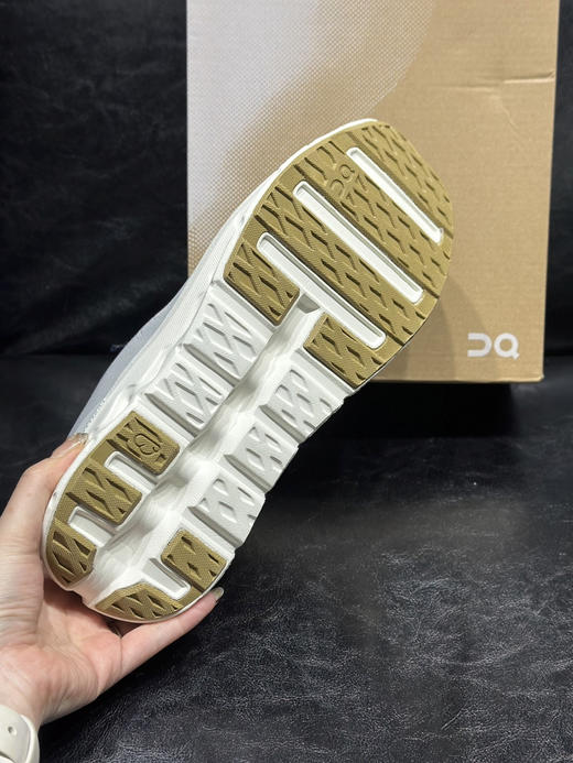 春季特惠💰320 欧版 出货 昂跑 tilt 海外楦头大脚掌 商品图5