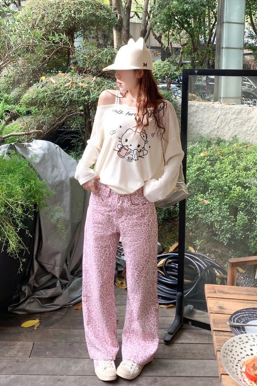 <曾小咸推荐>3.1现货秒杀！微信超特价！韩系粉色豹纹高腰直筒牛仔裤 日常229.99 立减130 秒杀99.99！ 商品图5