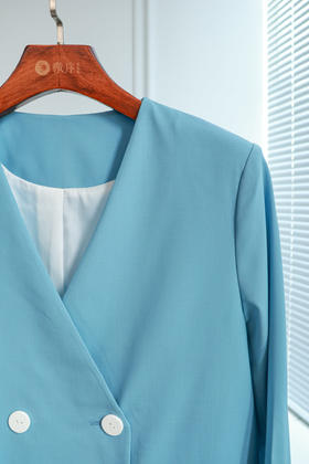 暮川|轻简通勤V领羊毛西装