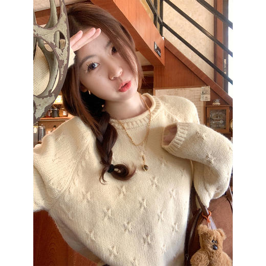 <曾小咸推荐>4.2现货秒杀 ！微信超特价！韩系卷边领口毛衣 日常169.99 立减80 秒杀89.99！！ 商品图2