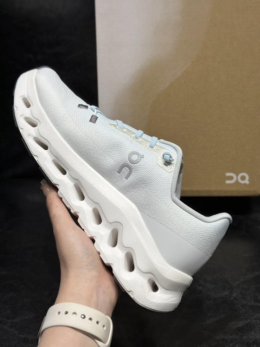 春季特惠💰320 欧版 出货 昂跑 tilt 海外楦头大脚掌 商品图4