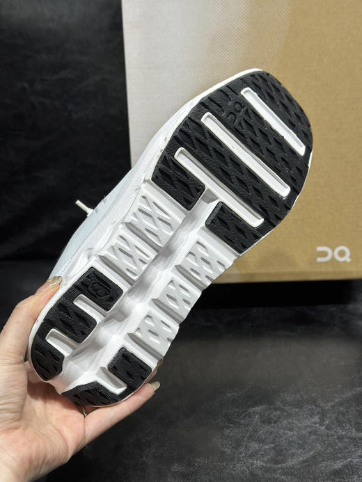 春季特惠💰320 欧版 出货 昂跑 tilt 海外楦头大脚掌 商品图5