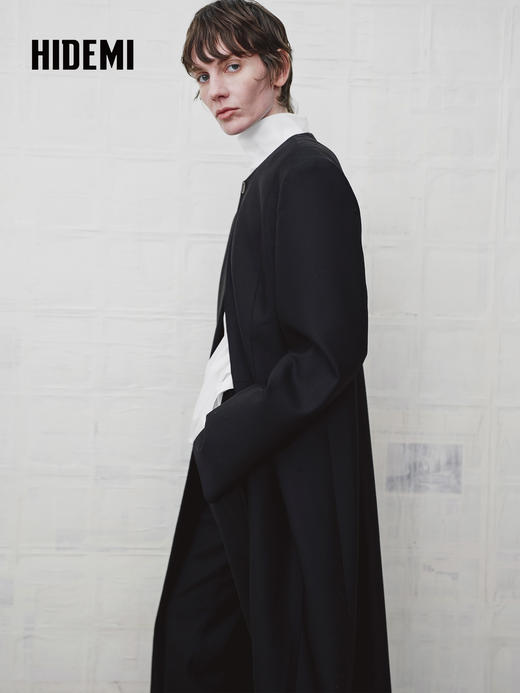 HIDEMI 绵羊毛设计感黑色简约圆领长款西装西服外套 商品图4