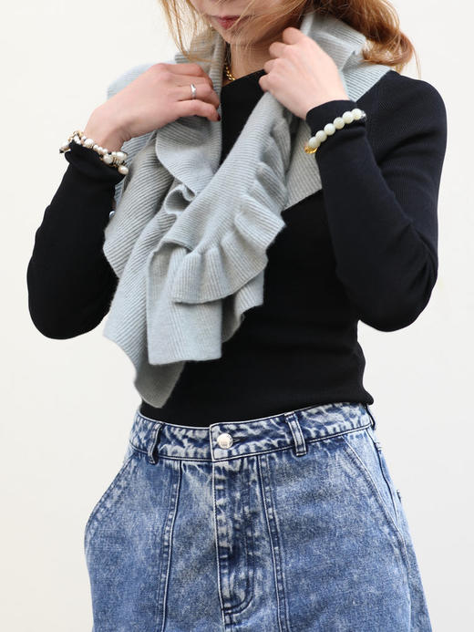 TYNVIE 奢华荷叶边围巾 - 灰绿色 商品图7