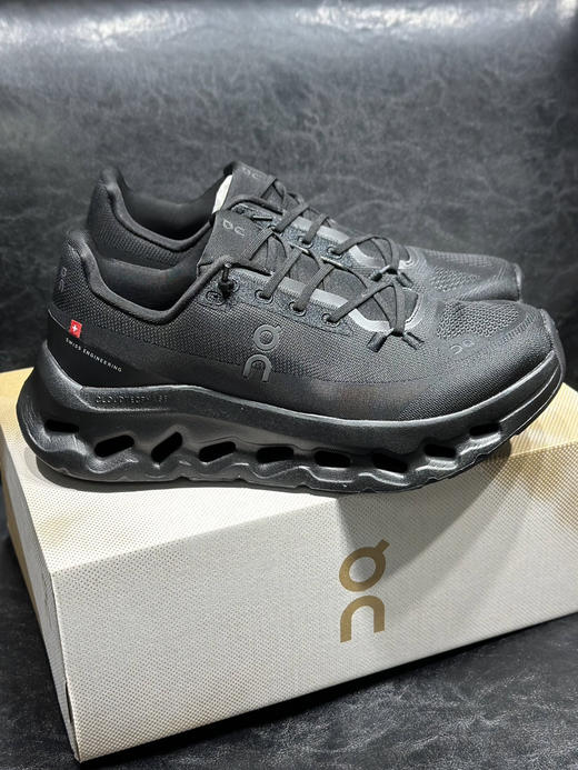 春季特惠💰320 欧版 出货 昂跑 tilt 海外楦头大脚掌 商品图1