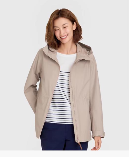 点此购买 乐飞叶春秋季女款户外冲锋衣 ss 340790 商品图2