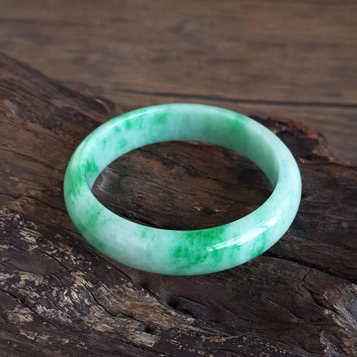 【天然正品】A货翡翠天然收藏级正桩细腻细豆种55.5号飘辣阳绿翡翠手镯55.5号（皆取最大值）131125AH09 商品图2