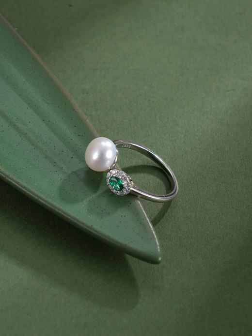 子佩集【光华岁月】银S925珍珠惜王妃戒指【RM0507-XF】绿椭圆2602 商品图7