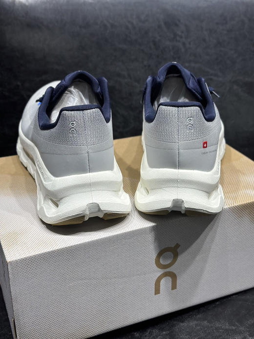 春季特惠💰320 欧版 出货 昂跑 tilt 海外楦头大脚掌 商品图2