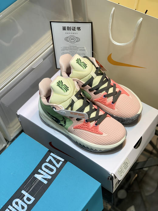 春季特惠💰360 Nk Kvrie 4 凯里·欧文4 实战篮球鞋 商品图4