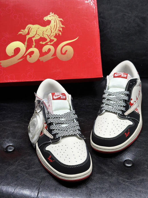 秋冬特惠💰430 Air Jordan 1 low 马年限定 乔一低帮倒钩板鞋 公司品质出货 商品图4