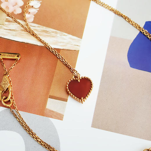 【天然正品】AU750玫瑰金简约时尚定制款爱心造型玛瑙吊坠项链10.3*9.1*2.7MM（皆取最大值）44CM（长度可调节）090226NJS19 商品图4