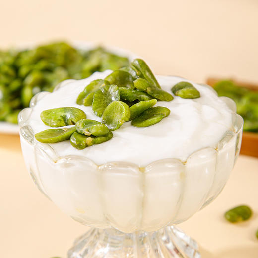 翡翠绿心蚕豆瓣#酥香可口，VF非高温油炸离心甩油工艺清爽不腻，罕见翡翠绿心品种原料，颗颗饱满，独立小袋包装，随心享用 商品图4