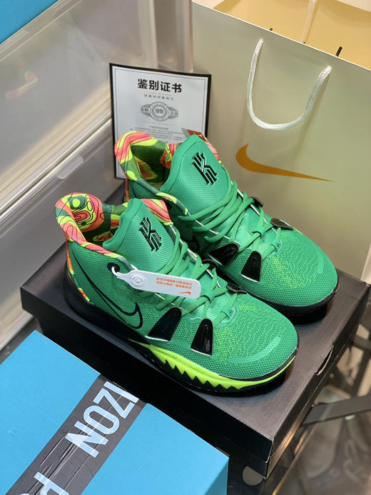 春季特惠💰390 Nk Kvrie 7 凯里·欧文7 实战篮球鞋 商品图4