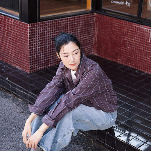 绽放053朵/沙感长绒棉盐缩条纹鱼骨设计长袖衬衫女春新款百搭上衣 商品图3