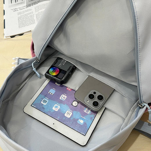 【开学季❗️撞色学院风双肩包】软萌可爱褶皱花边痛包，减负护脊透气舒适，加宽加厚肩带，新升级护脊减负，男女孩童可爱休闲太空双肩背包开学季L 商品图3