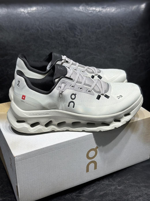 春季特惠💰320 欧版 出货 昂跑 tilt 海外楦头大脚掌 商品图1