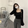 【春秋百搭❗不挑风格肤色】现货方领露锁骨长袖t恤女春秋季修身内搭短款露脐打底衫上衣。rg 商品缩略图1