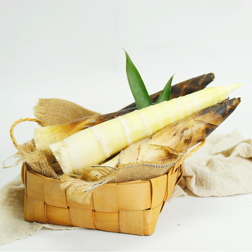 临安春笋#鲜甜脆嫩，来自核心产区，去掉老根，炒、炖、焖、煨皆成美味，鲜味满满 商品图0