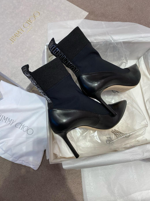 国内现货Jimmy Choo黑色靴子38.5码1300元 商品图1