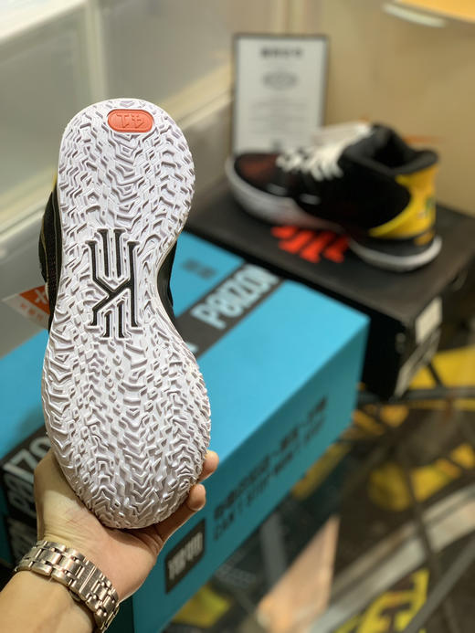 秋冬特惠💰390 Nk Kvrie 7 凯里·欧文7 实战篮球鞋 商品图8