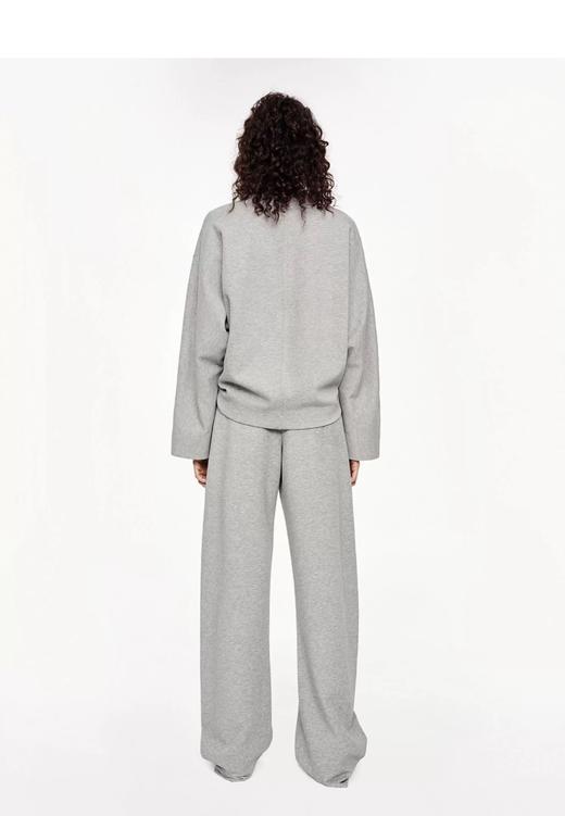 一店z 【三层结构空气层】Moc龟背肌理不易皱"轻暖"套装V领卫衣+弯刀裤 商品图5