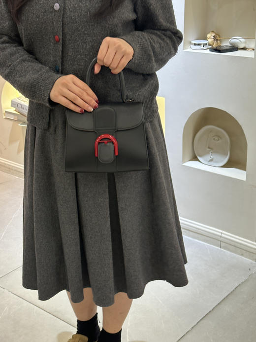 德尔沃 brilliant mini 黑色 红扣 box牛皮 手提包 商品图4