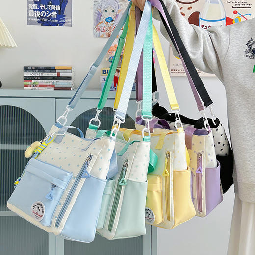 【日系甜美小清新❗️拼色百搭大容量单肩包】小巧精致优质材质，轻盈舒适，容量充足，ins可爱文艺单肩包常备单肩包开学季L 商品图2