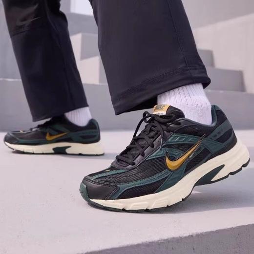 【耐克】新款男款跑步鞋HQ3611-010 商品图1