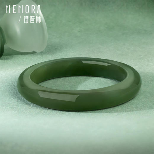 【新品首发】瑞玉系列 和田玉碧玉平安镯 中国玉女士礼物MEMORA诗普琳NW104603 商品图5