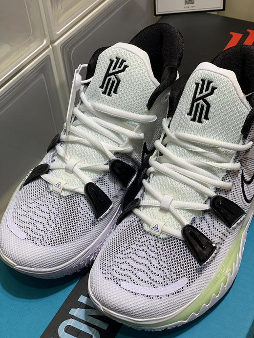 秋冬特惠💰390 Nk Kvrie 7 凯里·欧文7 实战篮球鞋 商品图5