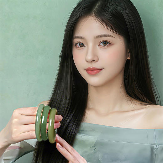 【新品首发】瑞玉系列 中国玉和田玉碧玉平安镯 送妈妈送女友MEMORA诗普琳NW104901、NW104902、NW105902 商品图4