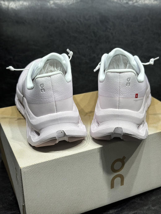 春季特惠💰320 欧版 出货 昂跑 tilt 海外楦头大脚掌 商品图2