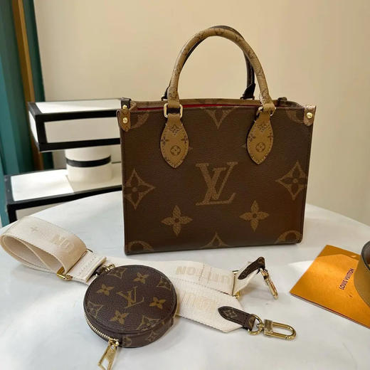 LV on the go 拼色老花 小号 托特包 商品图1