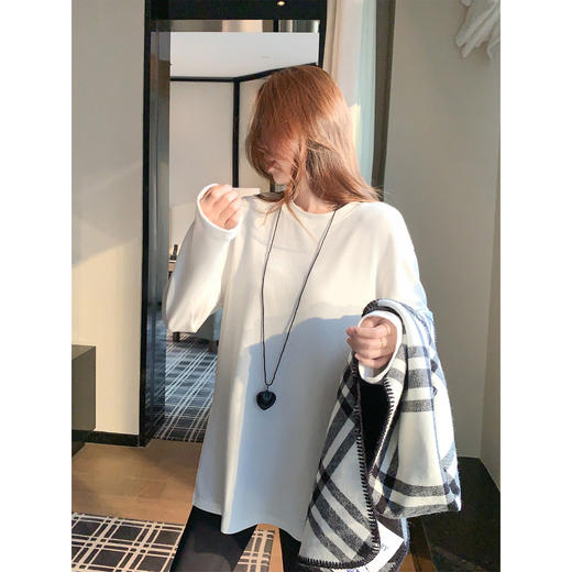 【110元任选2件】现货！韩系侧边开叉长袖t 商品图4