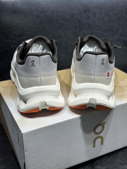 春季特惠💰320 欧版 出货 昂跑 tilt 海外楦头大脚掌 商品图2