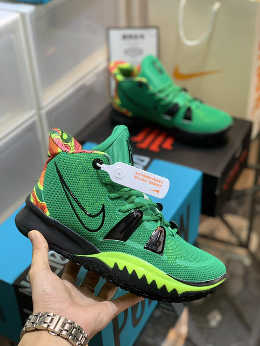 春季特惠💰390 Nk Kvrie 7 凯里·欧文7 实战篮球鞋 商品图0