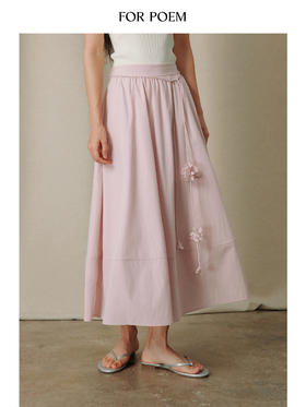 ForPoem 26/SS 原创设计通勤系列简约立体花系带长裙半身裙