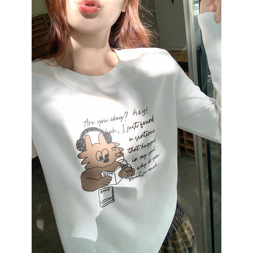 <曾小咸推荐>2.26现货秒杀 ！微信超特价！韩系字母小狗印花白色长袖t恤 日常129.99 立减70 秒杀59.99！ 商品图1