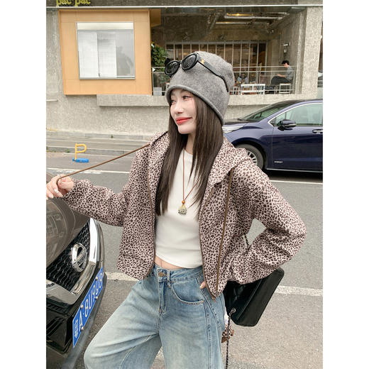 <曾小咸推荐>2.26现货秒杀 ！微信超特价！韩系短款修身长袖t恤 日常109.99 立减60 秒杀49.99！ 商品图5