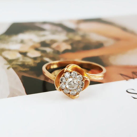 【天然正品】AU750玫瑰金简约时尚花朵造型0.16克拉钻石戒指14.5号（戒圈可改）120226NJS60 商品图4